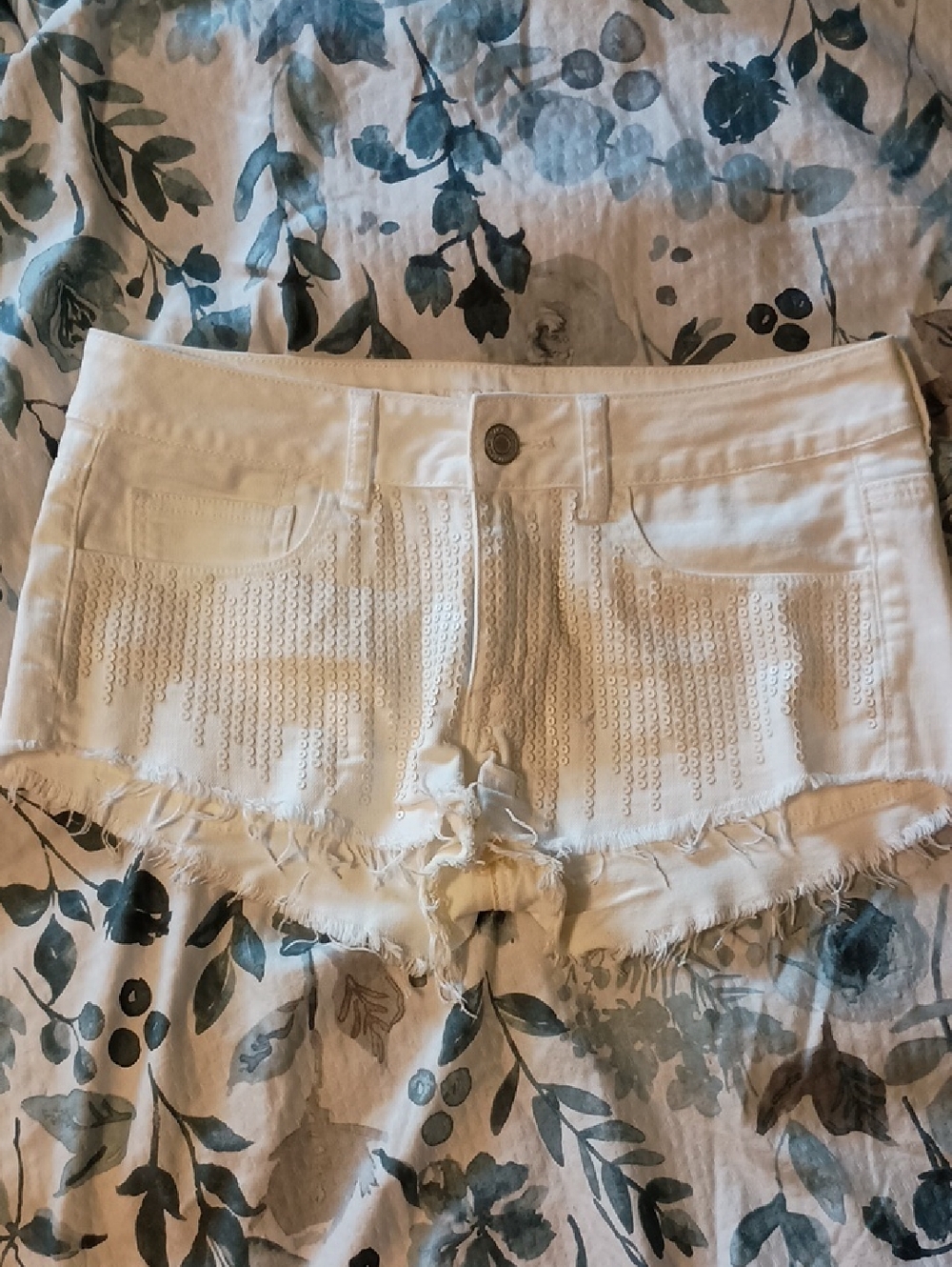 White Embellished Distressed Women's Denim Shorts